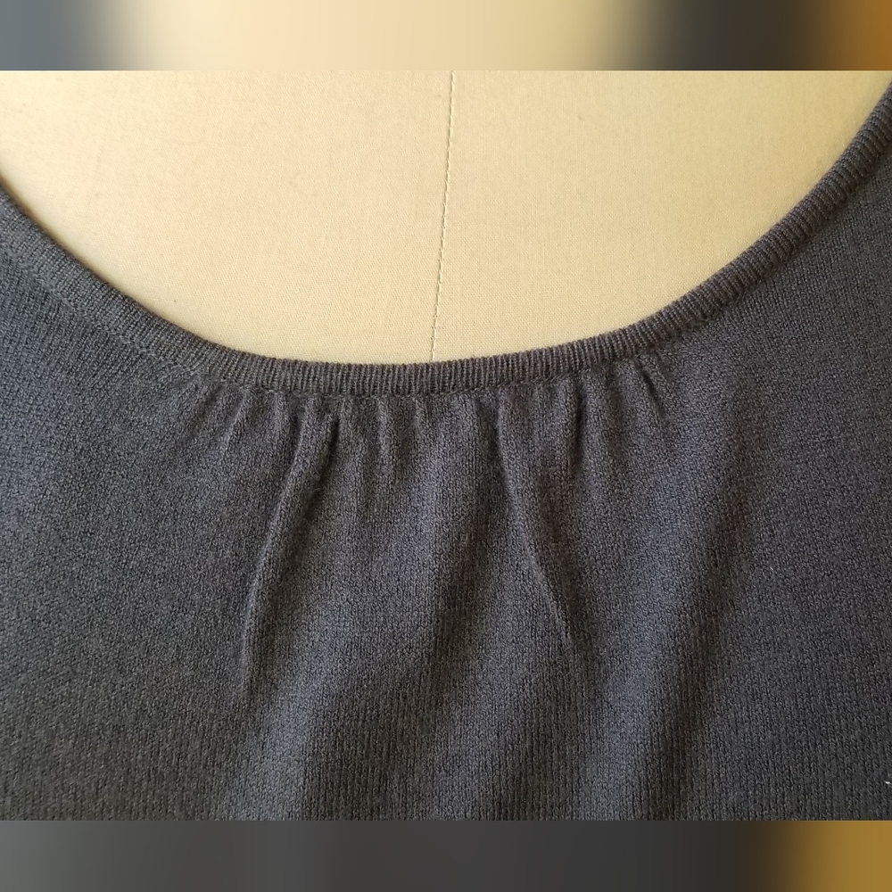 Talbots Woman NWT Grey Shirred Scoop Neck Lightweight Knit Top. Size 2X - Picture 3 of 7